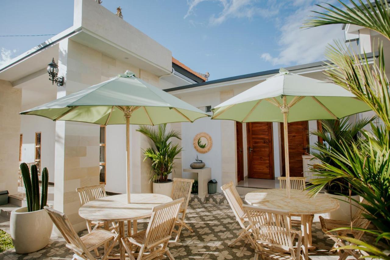 Seven Angels Villa And Hostel Toyapakeh ภายนอก รูปภาพ