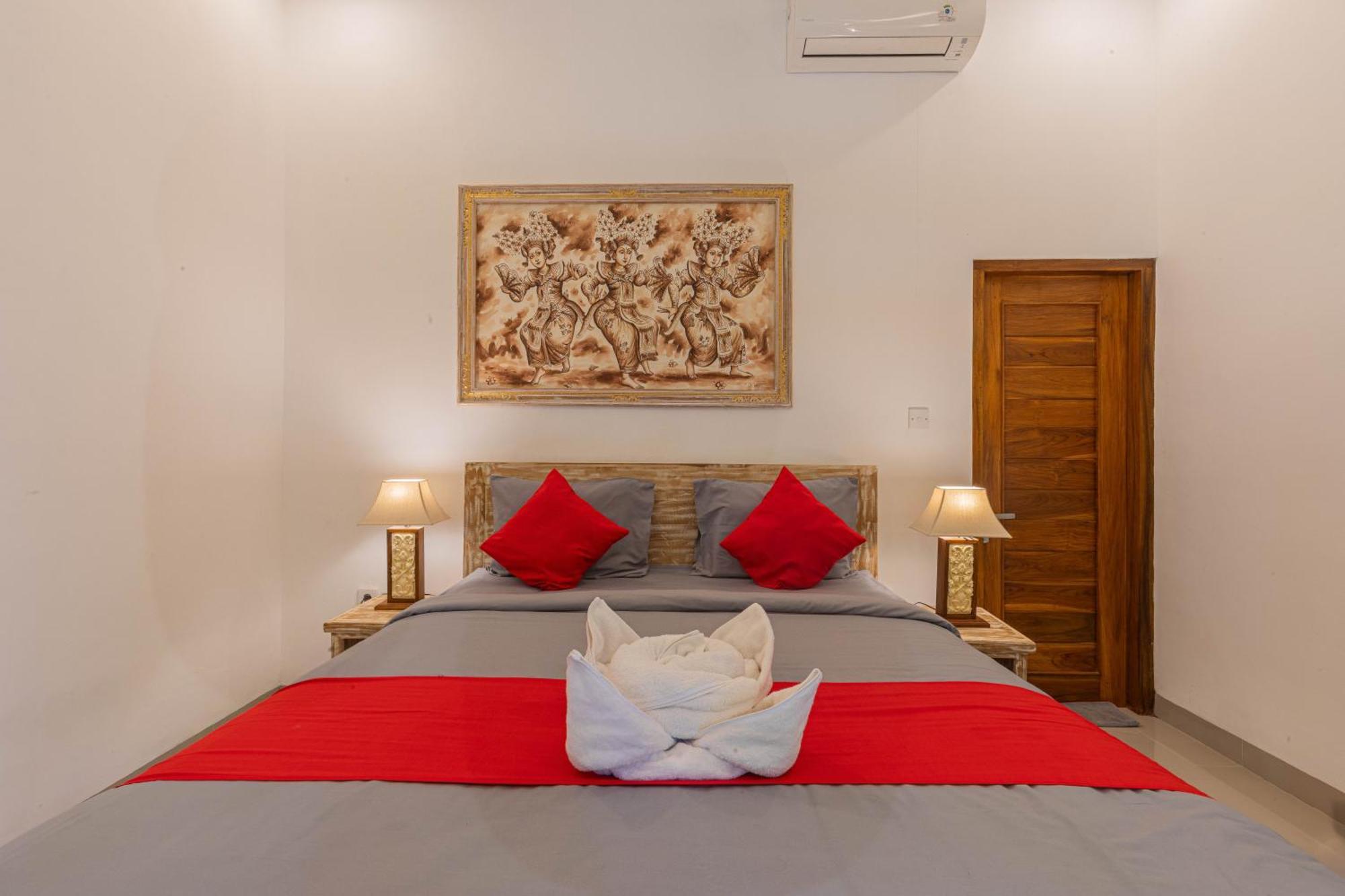 Seven Angels Villa And Hostel Toyapakeh ภายนอก รูปภาพ